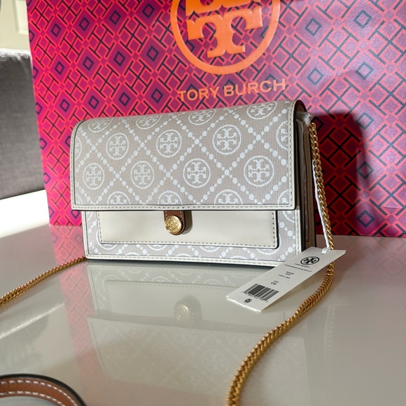 New , tory burch T monogram chian crossbody wallet - Picture 5 of 14